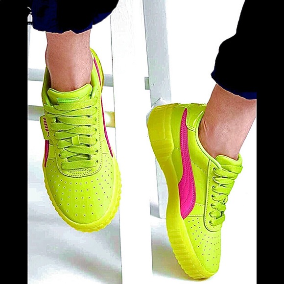 Puma Shoes - NWT HTF Puma 90’s Cali Platform Sneakers